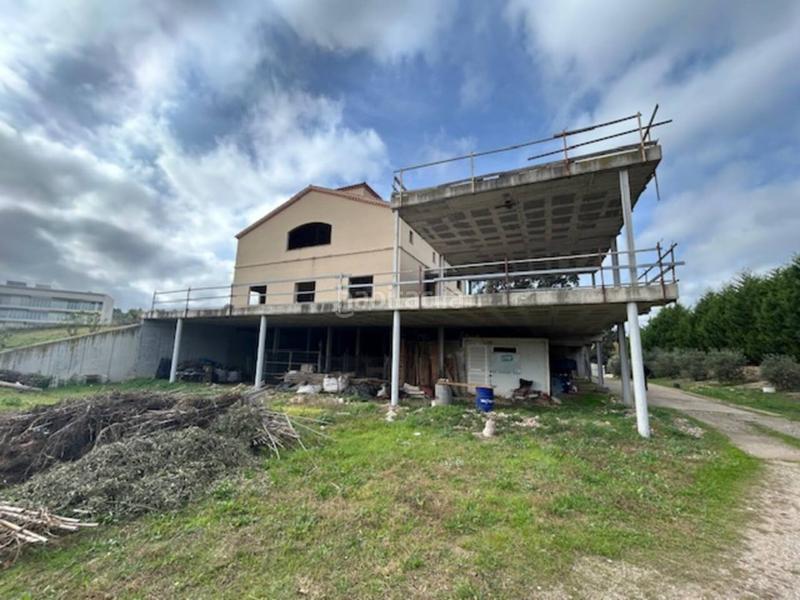 Foto 60eff792-b518-4f2e-bcbb-7f1347e7aa92. Masía finca en venta en Poble Nou Terrassa