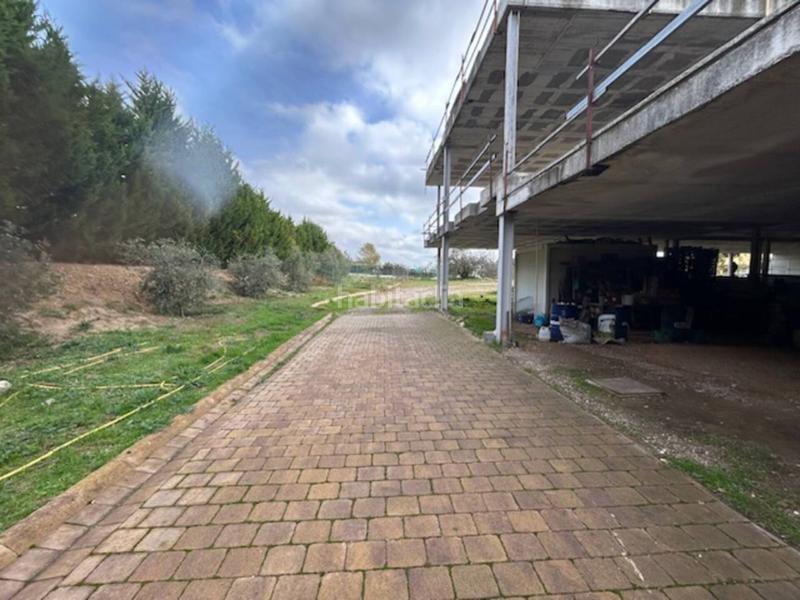 Foto 7ca6a419-5e50-45eb-9a27-61fce25f0605. Masía finca en venta en Poble Nou Terrassa