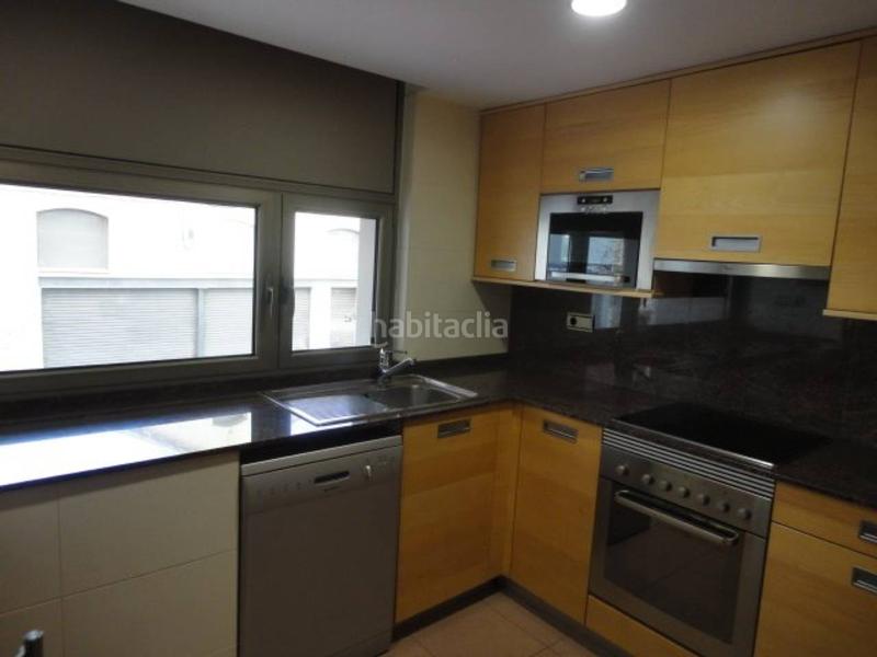 Foto f8c160c5-2f35-47f5-89c1-1442c3c5fcd9. Piso venta de piso centre en Barri del Centre Terrassa