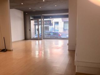 Locale commerciale in Ca n'Aurell