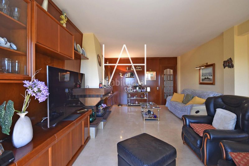 Foto 01f1b536-b34a-4867-ab79-d9d82bd93197. Casa amb calefacció aparcament piscina a Teià