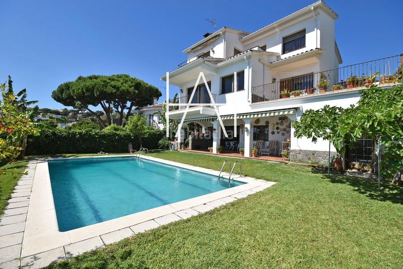Foto 7acc0167-dcc2-4254-9a0c-077c2bc67e12. Casa amb calefacció aparcament piscina a Teià