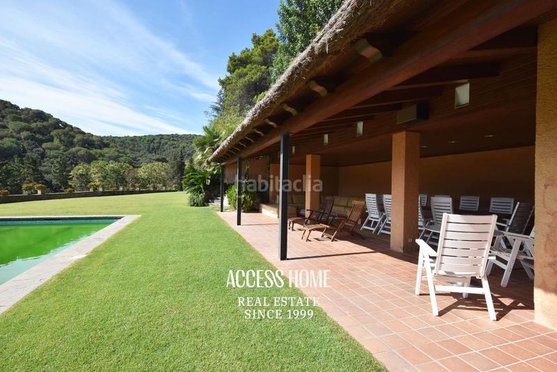 Foto 522b6ca4-5060-45d8-bcc1-75a48f13e0d2. Casa con riscaldamento piscina in Arenys de Munt