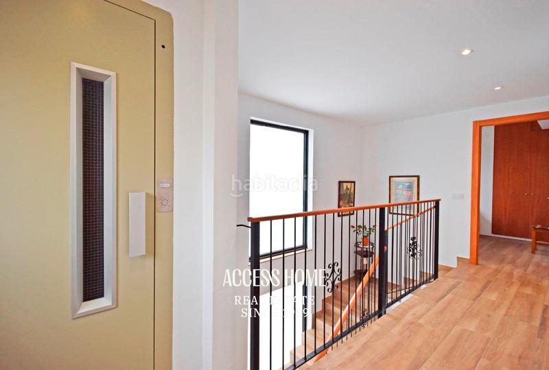 Foto 0f008330-1d4b-487e-b585-0ee595e34ffb. Chalet con riscaldamento parcheggio piscina in Centre Vilassar de Mar