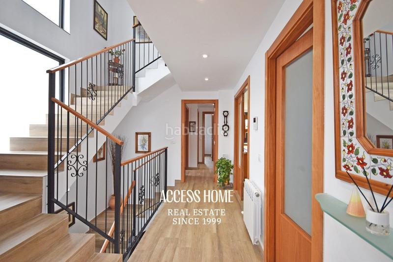 Foto 780ae625-bfac-4726-a654-f3413922756a. Chalet con riscaldamento parcheggio piscina in Centre Vilassar de Mar