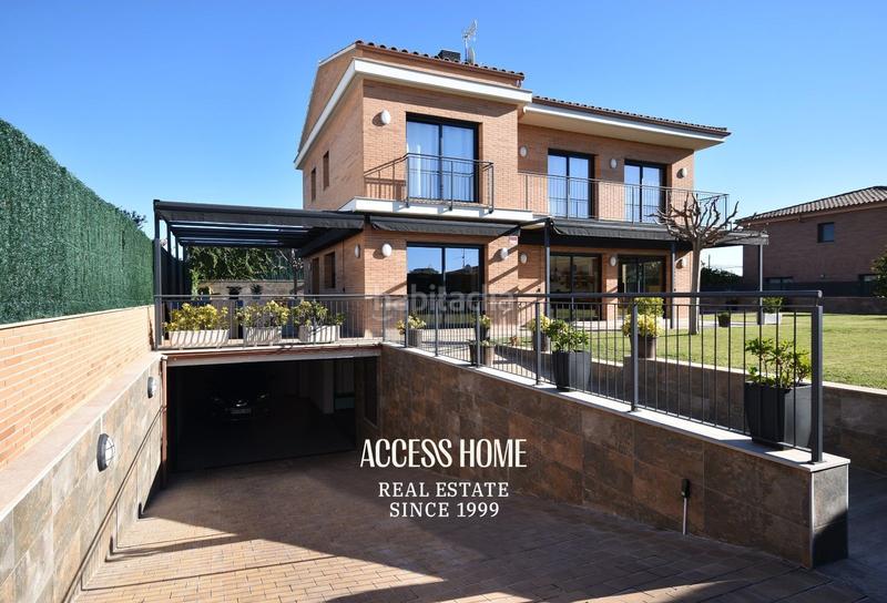 Foto d8c8a984-10db-4fee-9289-49e154bac181. Chalet con riscaldamento parcheggio piscina in Centre Vilassar de Mar