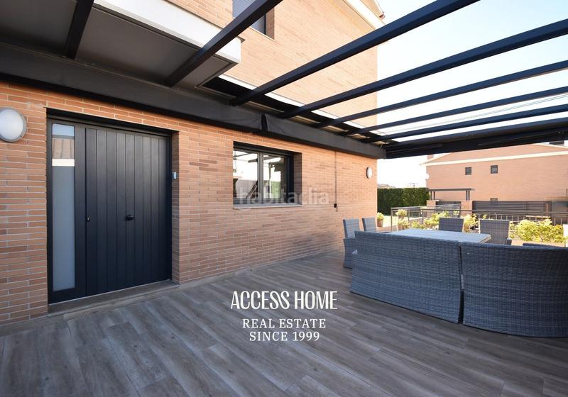 Foto ed63ae28-91c0-48e6-aa43-f902ede19561. Chalet con riscaldamento parcheggio piscina in Centre Vilassar de Mar