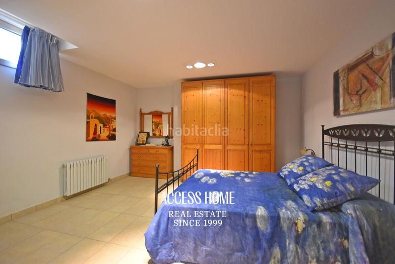 Foto 82168959-4dfb-40c3-a1d0-0da2ddb974fe. Chalet avec chauffage parking piscine dans Sant Vicenç Centre Sant Vicenç de Montalt