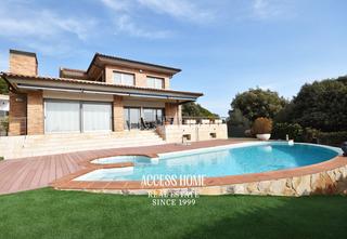 Chalet en Sant Vicenç Centre. Magnifica casa en sant vicenç de montalt