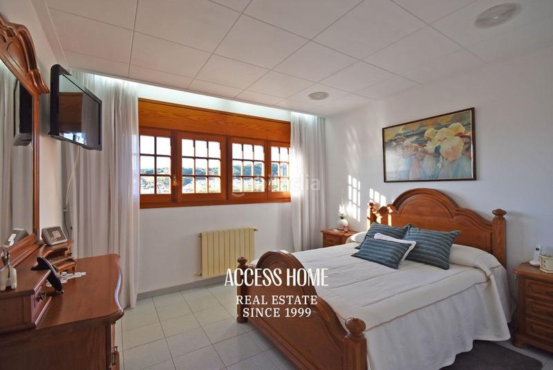 Foto 0914a37e-3c6a-4d79-a4e3-324ec50a7b5a. Chalet mit heizung parking pool in Canet de Mar