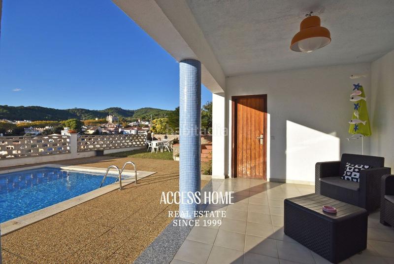 Foto 10cdff0d-dbf9-43de-8a86-d3720f6a5b6b. Chalet mit heizung parking pool in Canet de Mar