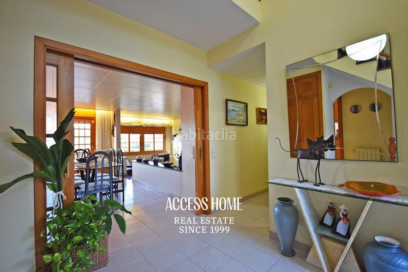 Foto 1d036b1a-e1e5-4505-9a54-1a797155d793. Chalet mit heizung parking pool in Canet de Mar