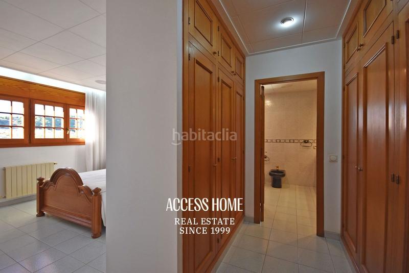 Foto 4f06e942-98be-46b9-ad12-9328d90d8701. Chalet mit heizung parking pool in Canet de Mar