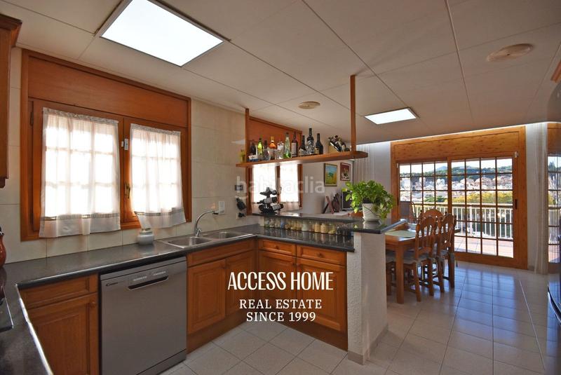 Foto 740a0c55-66b9-4992-bdc9-196242efa99e. Chalet mit heizung parking pool in Canet de Mar