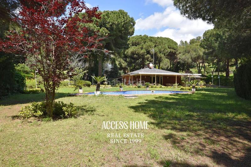 Foto c033bc03-4b3d-4c34-81e8-894947442071. Xalet amb aparcament piscina a Bell-Aire Sant Andreu de Llavaneres