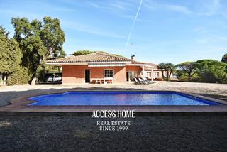 Chalet à Montalnou - Milans del Bosc. Casa con piscina y amplia parcela en sant vicenç de montalt