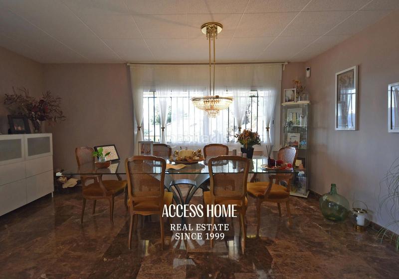 Foto 2b768356-8f37-4fc6-b80b-1f6e049d2c43. Chalet avec chauffage parking piscine dans Argentona est Argentona