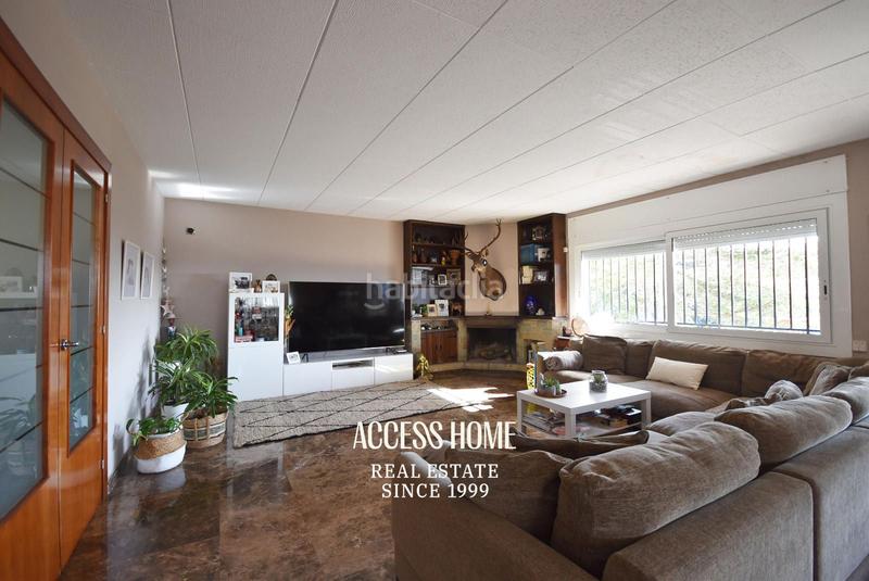 Foto 71cccd2a-7afd-488f-bb8b-99ba9244d632. Chalet avec chauffage parking piscine dans Argentona est Argentona