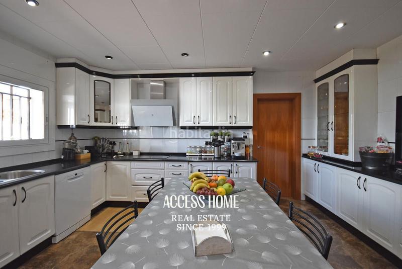 Foto fb2023f6-0bd6-4290-9f37-5898d7306efa. Chalet avec chauffage parking piscine dans Argentona est Argentona