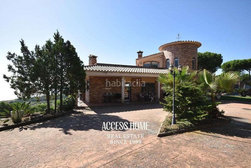 Foto ae1152ea-fea2-43bf-9404-0417aeeda4f4. Xalet amb calefacció aparcament piscina a Urbanitzacions Sant Pol de Mar