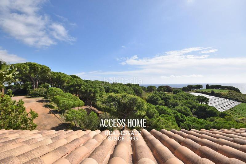 Foto b9cff6a5-3387-4760-9253-4dfd91170e76. Xalet amb calefacció aparcament piscina a Urbanitzacions Sant Pol de Mar