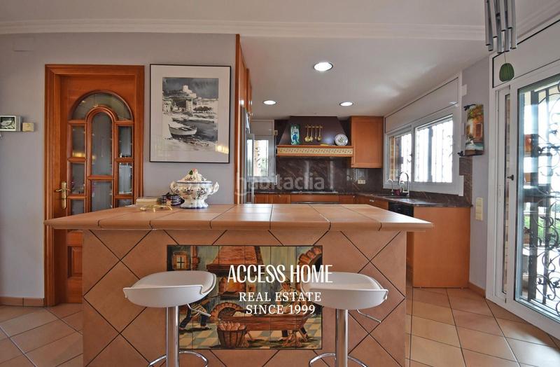 Foto e7a78a3d-3625-49d2-9280-897870fa8cc8. Xalet amb calefacció aparcament piscina a Urbanitzacions Sant Pol de Mar