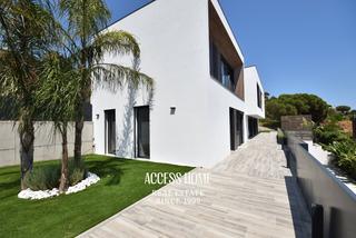 Xalet a Teià. Exclusiva villa de obra nueva en teià con vistas al mar