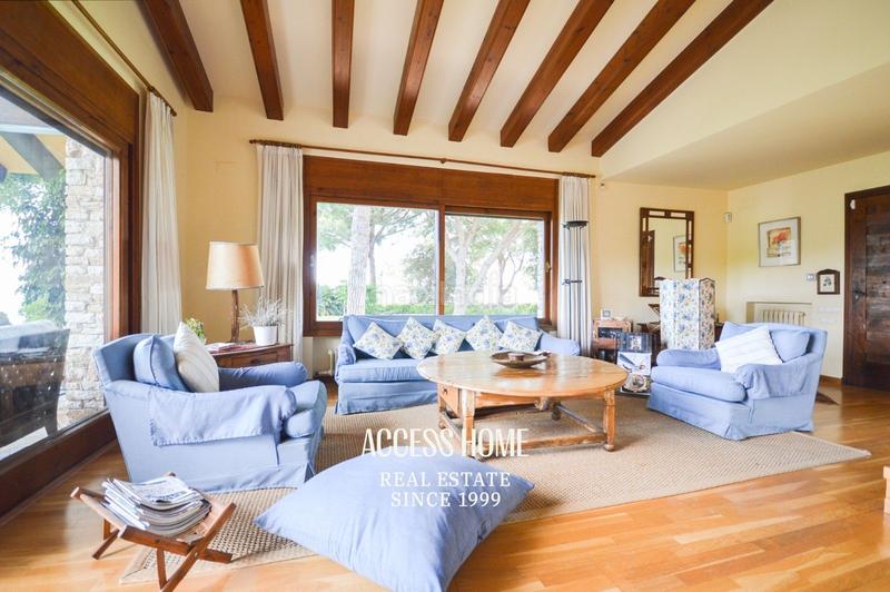 Foto 8fd37a73-461c-4a5e-b46c-e29c9d993437. Xalet amb calefacció aparcament piscina a Canafort-El Puntó Sant Andreu de Llavaneres