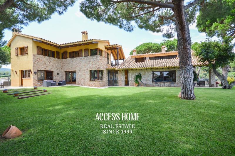 Foto 9ab429ef-2d1c-4eb7-9dda-bfb6124fb6cf. Xalet amb calefacció aparcament piscina a Canafort-El Puntó Sant Andreu de Llavaneres