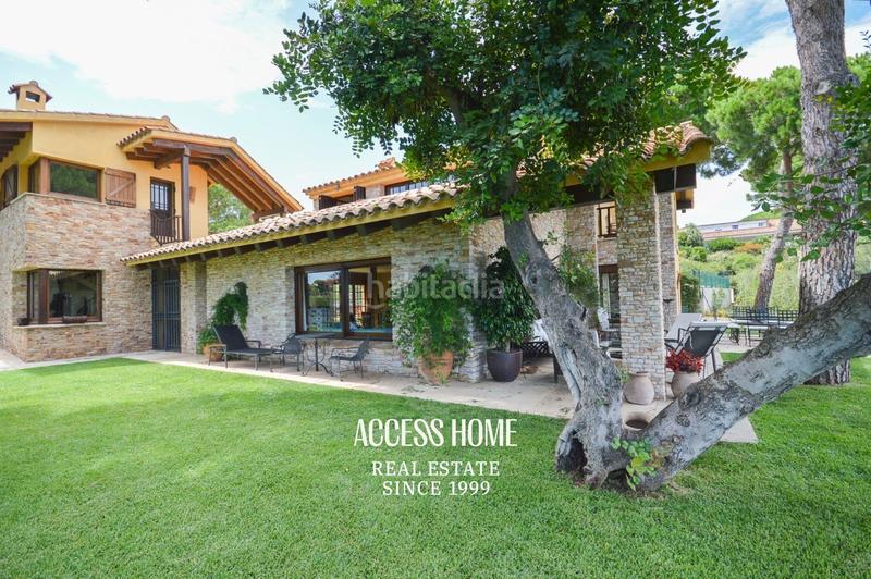 Foto d5bb0cb6-9561-49d0-996a-722fa1885e42. Xalet amb calefacció aparcament piscina a Canafort-El Puntó Sant Andreu de Llavaneres