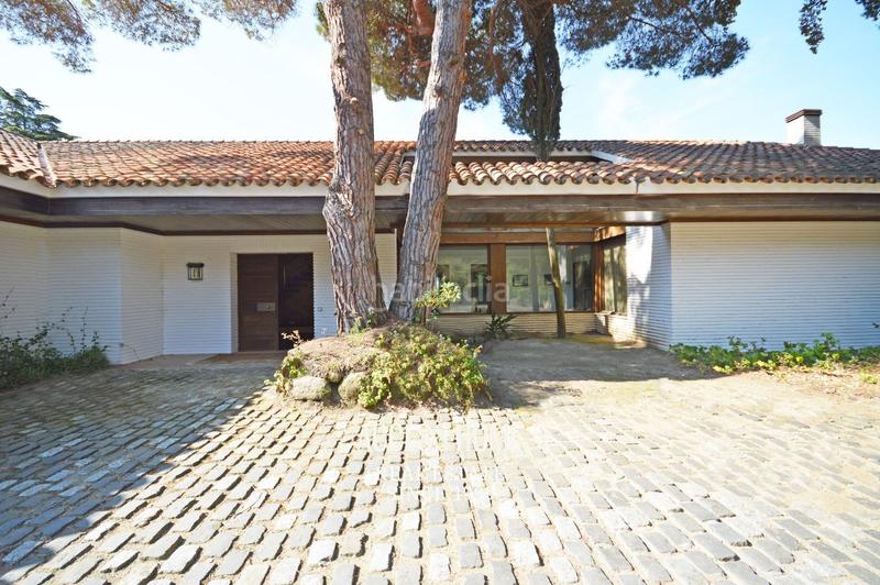 Foto 5702bb63-e30c-48ea-976e-f0cef1b1d2fe. Chalet propiedad en dos parcelas con un total de 5.981 m en la urbanización Rocaferrera en Sant Andreu de Llavaneres