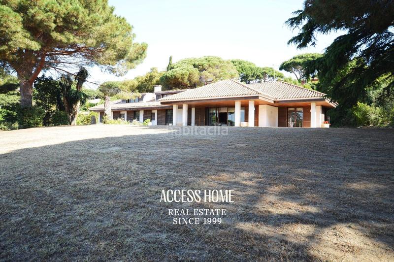 Foto 7d7f89df-66ef-4bd3-a7fe-e5ff6d2e7f65. Chalet propiedad en dos parcelas con un total de 5.981 m en la urbanización Rocaferrera en Sant Andreu de Llavaneres
