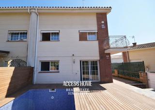 Casa en Sant Vicen Platja. Casa con jardn, piscina y vistas a mar en sant vicen de montal