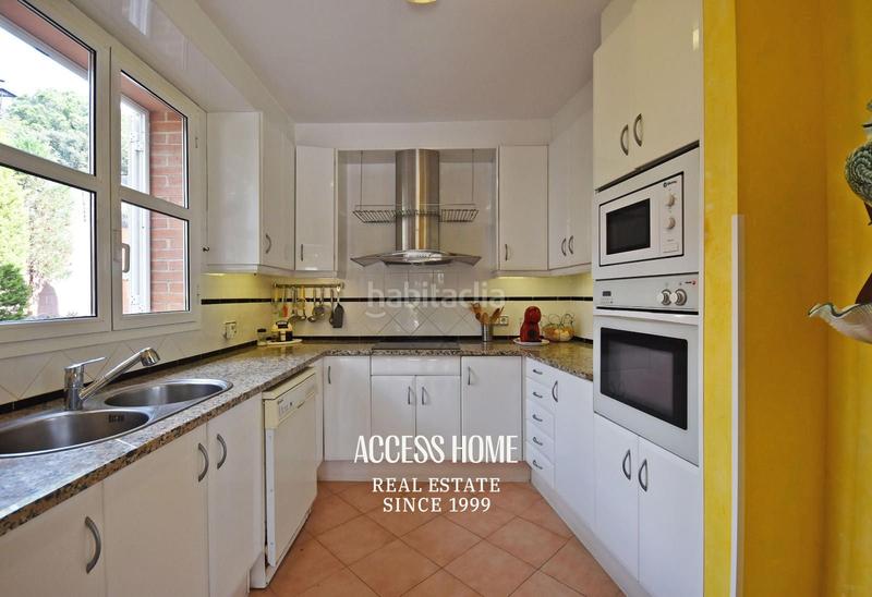 Foto 140619fe-130e-4a83-b335-e7936b162e45. Chalet avec chauffage parking piscine dans Sant Vicenç Centre Sant Vicenç de Montalt