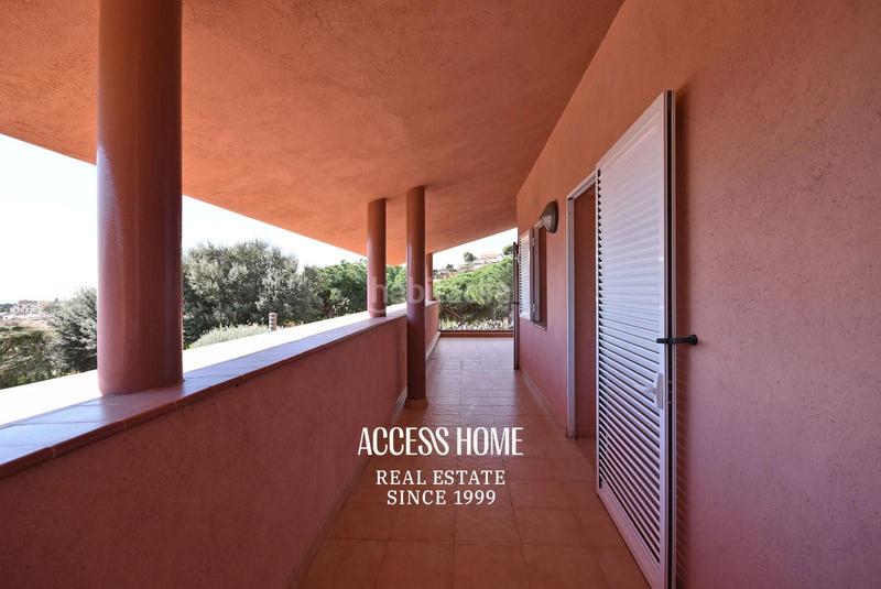 Foto 800b04f5-30e7-4e6d-88b5-675c8a11542c. Chalet avec chauffage parking piscine dans Sant Vicenç Centre Sant Vicenç de Montalt