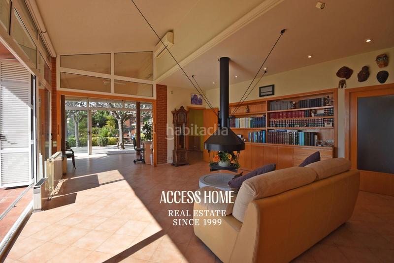 Foto 9d424eb5-6cdb-417c-97db-118d3a373a9e. Chalet avec chauffage parking piscine dans Sant Vicenç Centre Sant Vicenç de Montalt