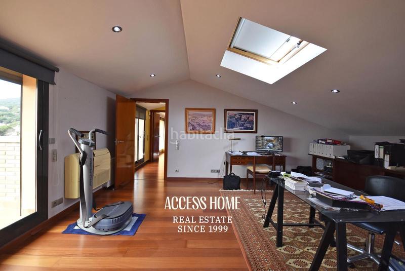 Foto 5b9c556f-2eb4-4ed0-9847-571189002c90. Chalet avec chauffage parking piscine dans Montalnou - Milans del Bosc Sant Vicenç de Montalt