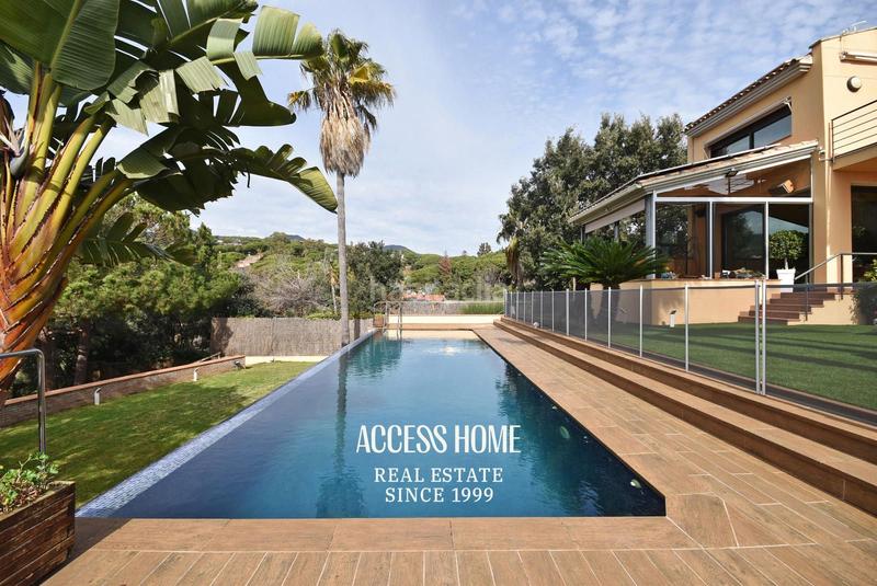 Foto 67d9f8a5-4dbd-45c5-8918-e978287296dc. Chalet avec chauffage parking piscine dans Montalnou - Milans del Bosc Sant Vicenç de Montalt