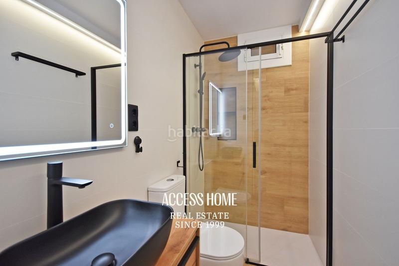 Foto 641586f1-b25a-4126-9a55-609e8659bb87. Casa adossada amb calefacció a Caldes d´Estrac