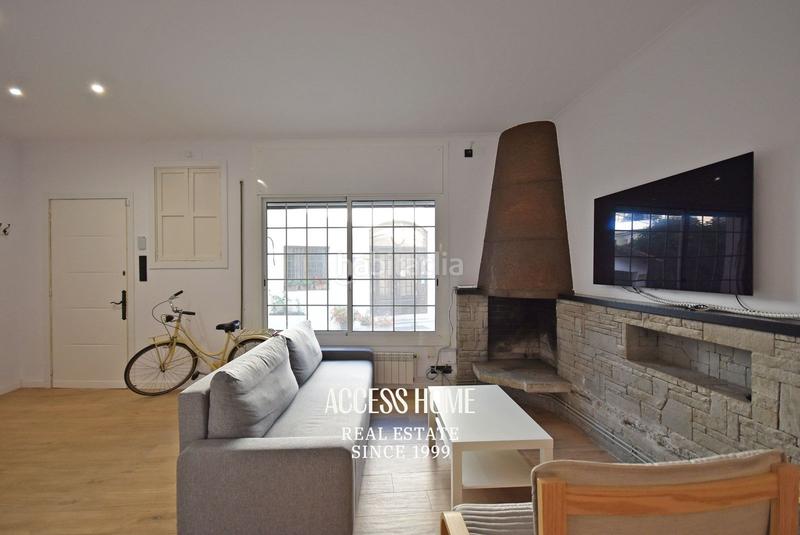 Foto e0cbacd7-31b5-4e01-a01b-9ef988a84ce4. Casa adossada amb calefacció a Caldes d´Estrac