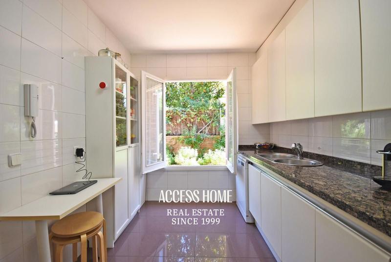 Foto 3c53a17e-e87d-413d-9674-0a4a58b0ae8e. Casa adosada  en tranquila zona en Tiana