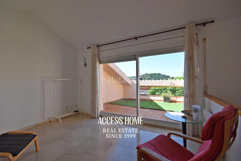 Foto e98b1bfd-2767-4db2-9e98-5f88081cbae2. Casa adosada  en tranquila zona en Tiana