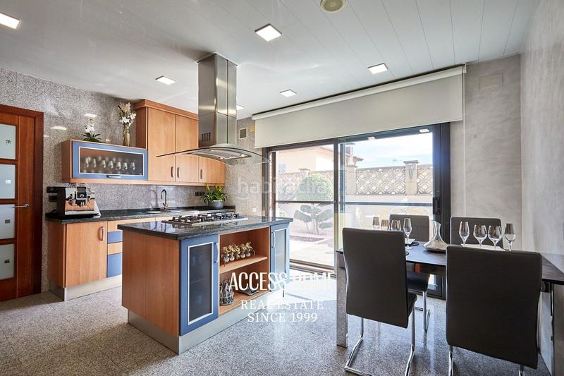 Foto 0e3409c2-e63b-451a-b197-9810601d4a4b. Chalet magnifica casa en Mas Ram, en Mas Ram Badalona