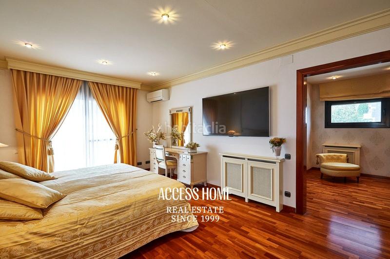 Foto 619c2cbb-084b-4536-a268-51e194b588e8. Chalet magnifica casa en Mas Ram, en Mas Ram Badalona