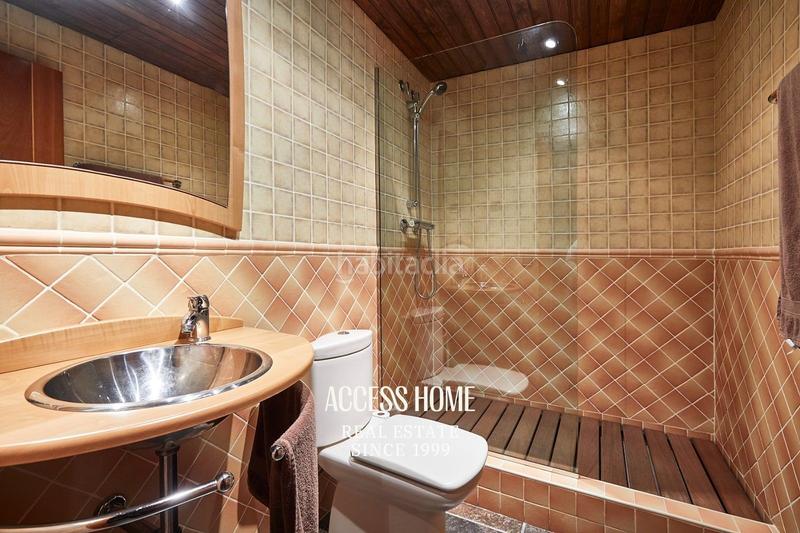 Foto 6fadb787-87ad-4320-8878-6beaabf070dd. Chalet magnifica casa en Mas Ram, en Mas Ram Badalona