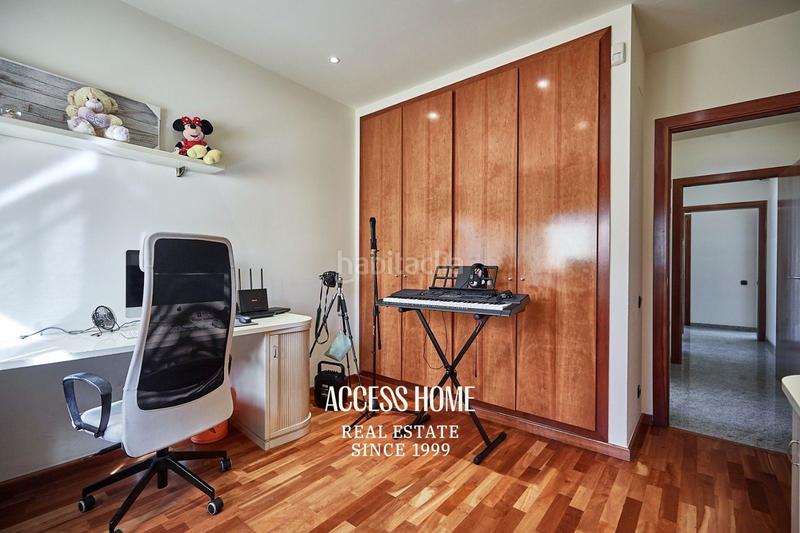 Foto a64dbade-0cc3-416c-9c56-07496ff2ed73. Chalet magnifica casa en Mas Ram, en Mas Ram Badalona