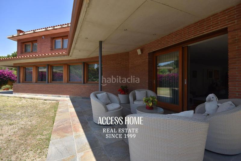 Foto 4ccd03a0-84df-46a5-a639-0d29065d22b3. Chalet excelente casa unifamiliar en el centro en Cabrera de Mar