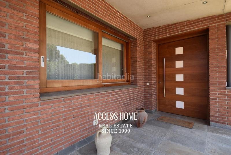 Foto c5e78f01-fcb9-477e-9fd0-284114d78e49. Chalet excelente casa unifamiliar en el centro en Cabrera de Mar