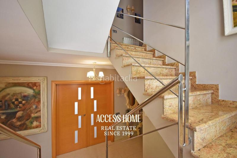 Foto 8f958fa4-e87d-4514-ab5d-378f72c57326. Xalet amb aparcament piscina a Alella