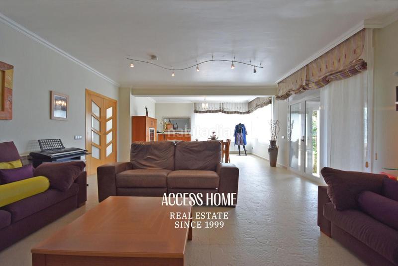 Foto b4888526-ea0f-47ab-b426-5b58da1bbcb1. Xalet amb aparcament piscina a Alella